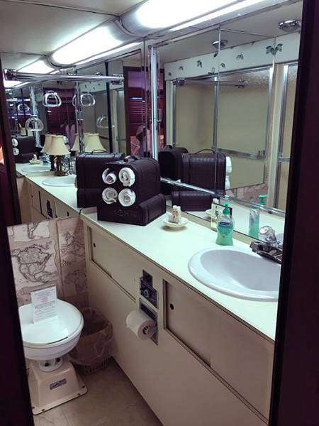 Master Bath With Full Tub And Shower